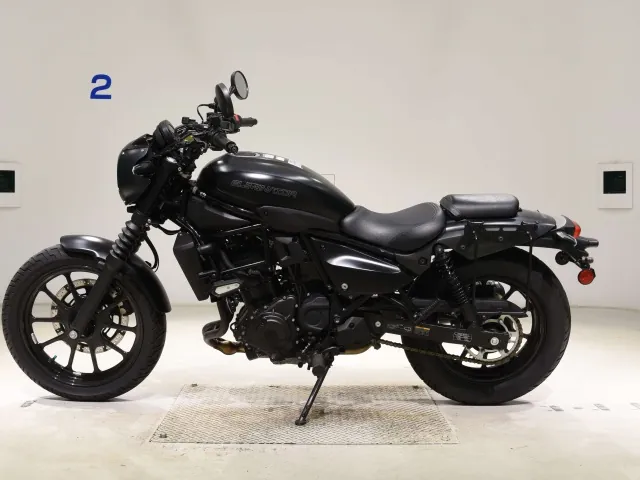 Kawasaki Eliminator 400SE 2023, black | gunmetal, фото 2