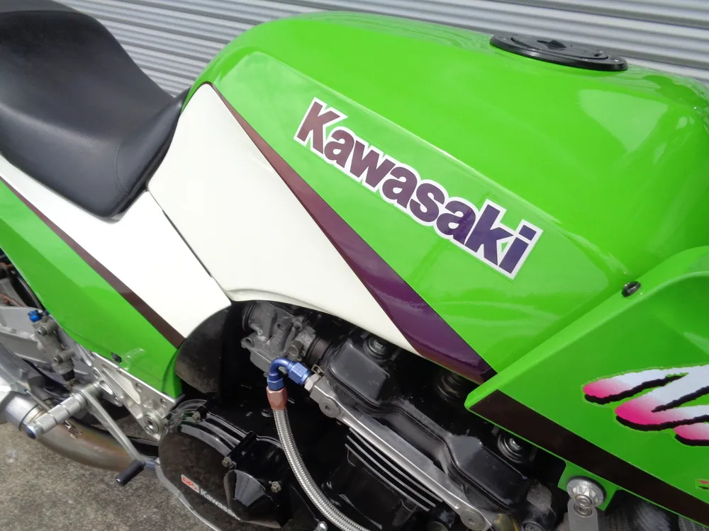 Kawasaki GPZ900R Ninja 1998, lime / white, фото 12