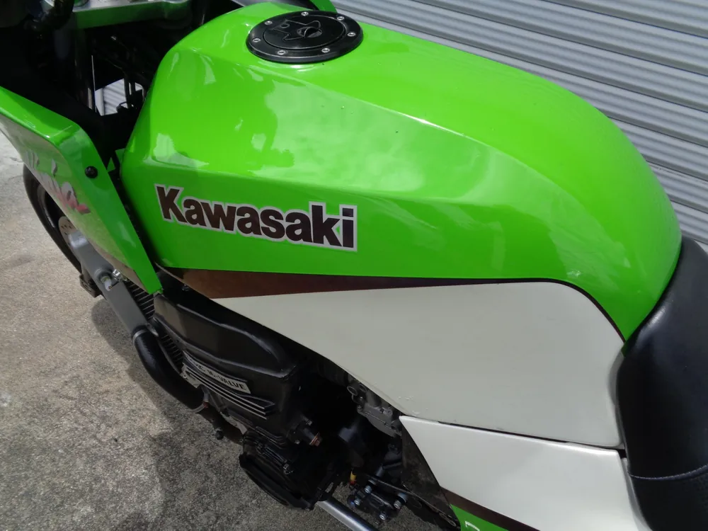 Kawasaki GPZ900R Ninja 1998, lime / white, фото 19