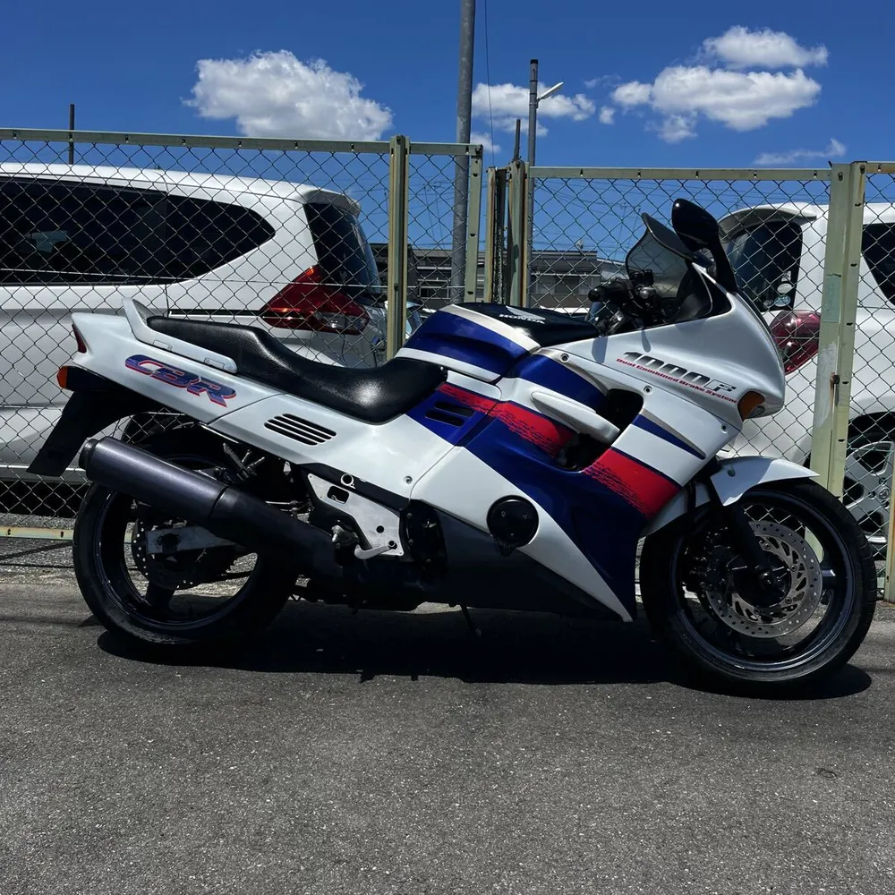 Honda CBR1000F 1993, фото 3