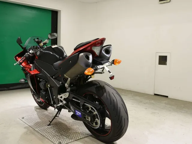 Yamaha YZF-R1 2008, red | black, фото 6