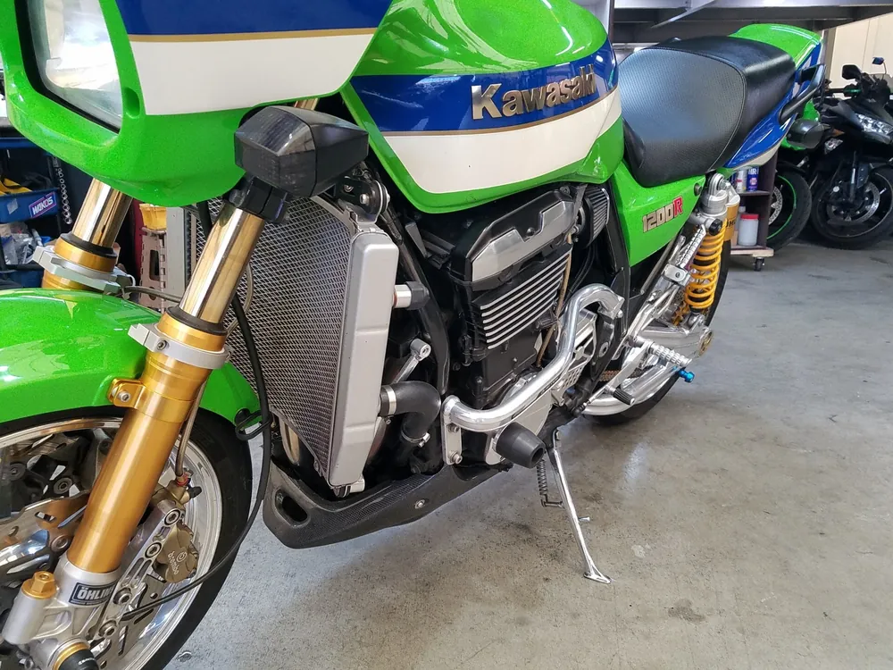 Kawasaki ZRX1100 2000, белый, lime, синий, фото 6