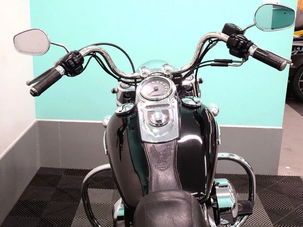 Harley-Davidson FLD 2012, фото 8
