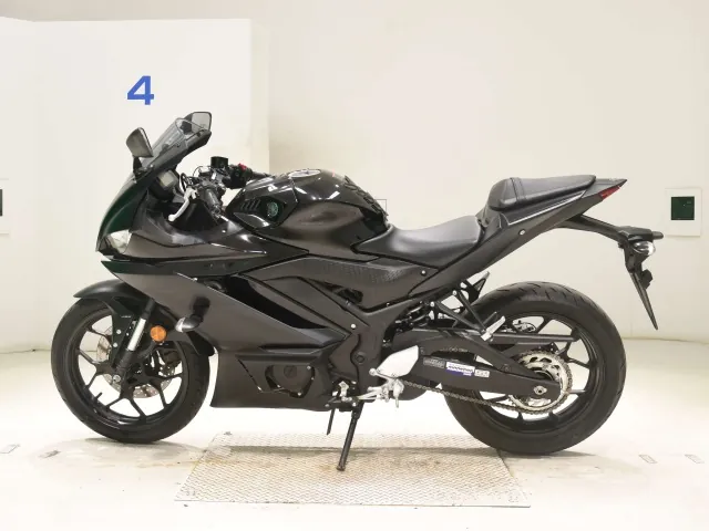 Yamaha MT-03 2021, чёрный, фото 2