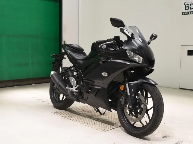 Yamaha MT-03 2021, чёрный, фото 3