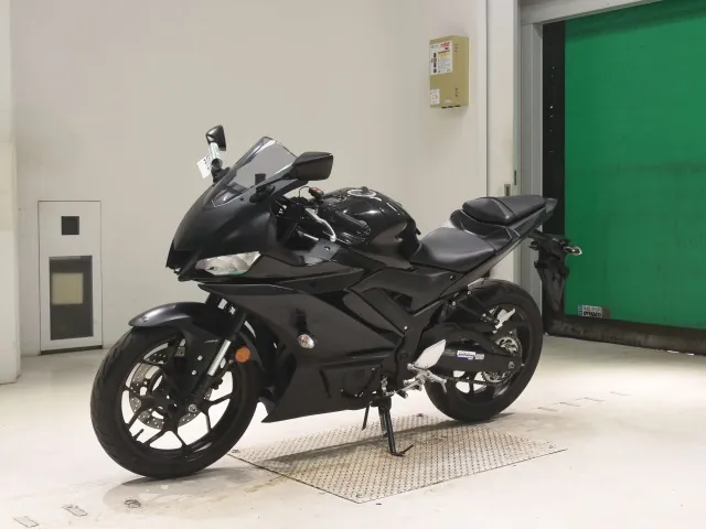 Yamaha MT-03 2021, чёрный, фото 4