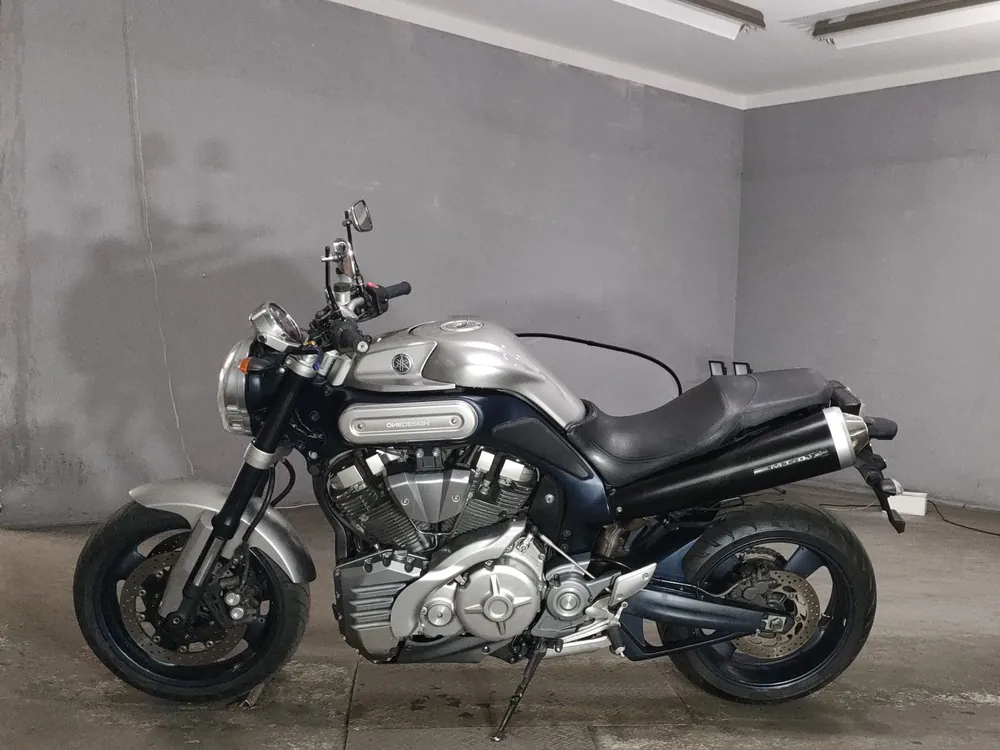 Yamaha MT-01 2005, серебристый, синий, фото 2