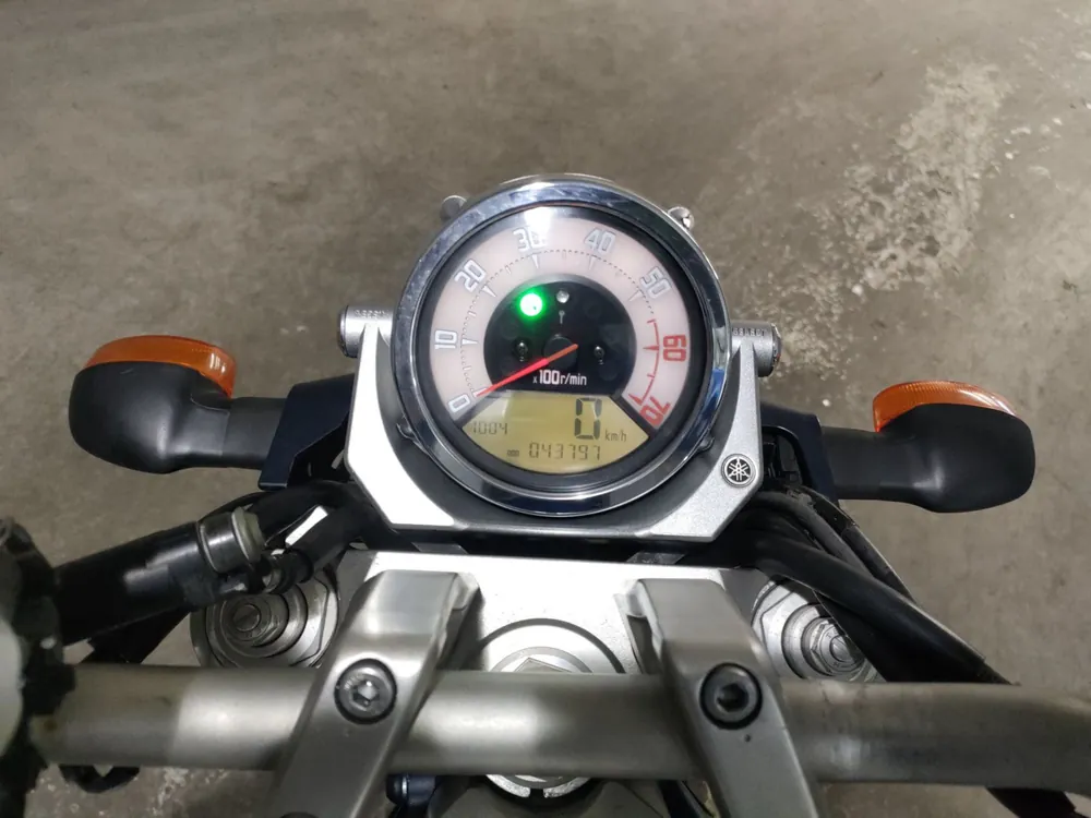 Yamaha MT-01 2005, серебристый, синий, фото 5