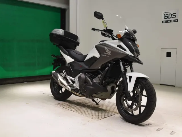 Honda NC750X Type-LD 2021, белый, фото 3