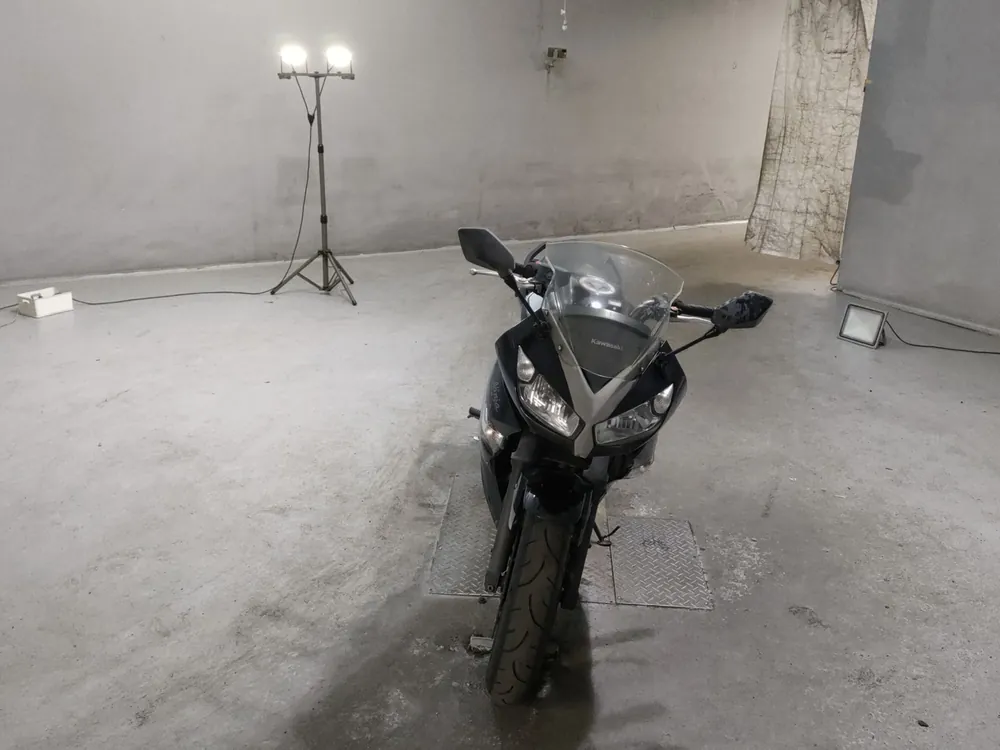 Kawasaki Ninja 400R 2011, чёрный, фото 3