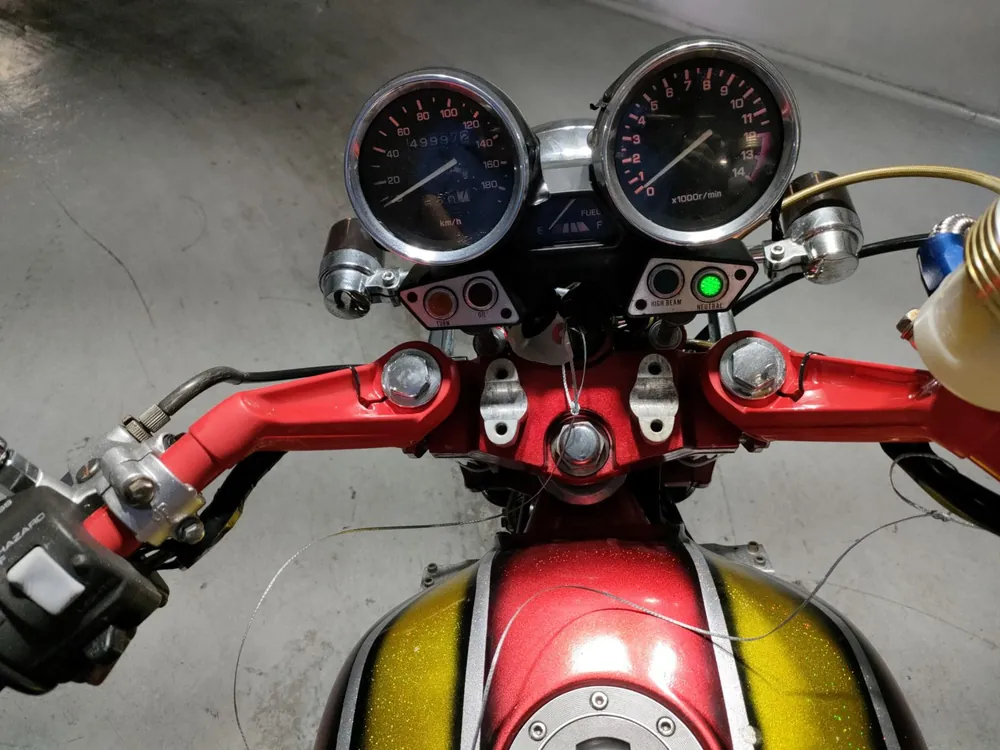 Yamaha XJR400R 1993, красный, фото 5