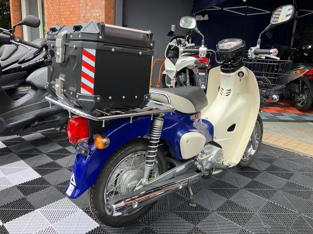 Honda C110, white / blue, фото 4