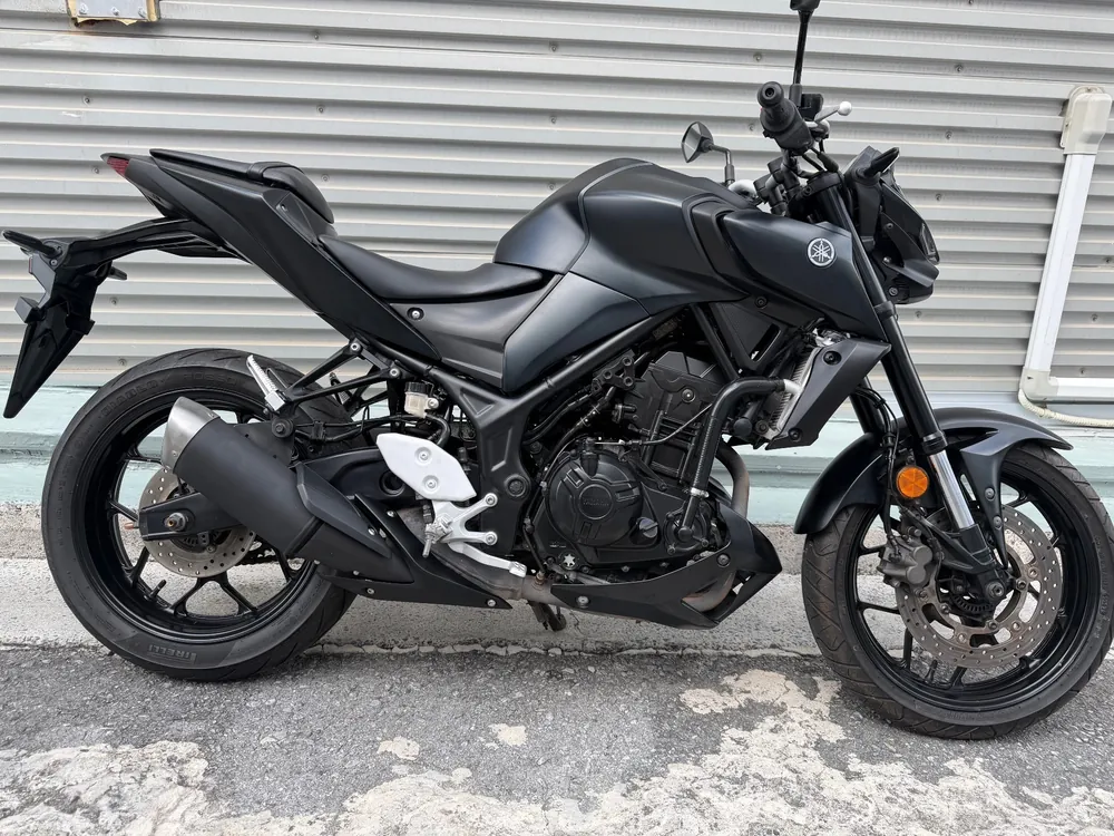 Yamaha MT-03 2021, чёрный, фото 2