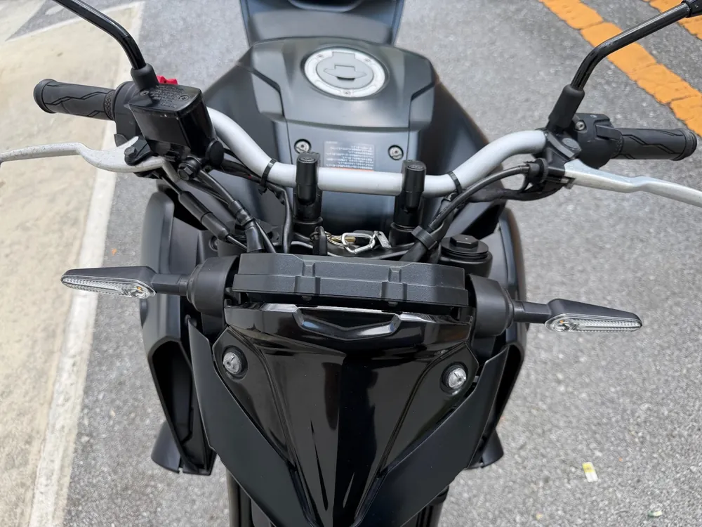 Yamaha MT-03 2021, чёрный, фото 5