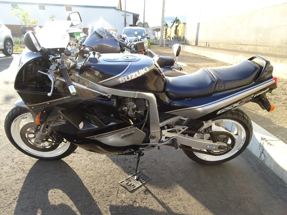 Suzuki GSX-R1100 1991, серый, чёрный, фото 2
