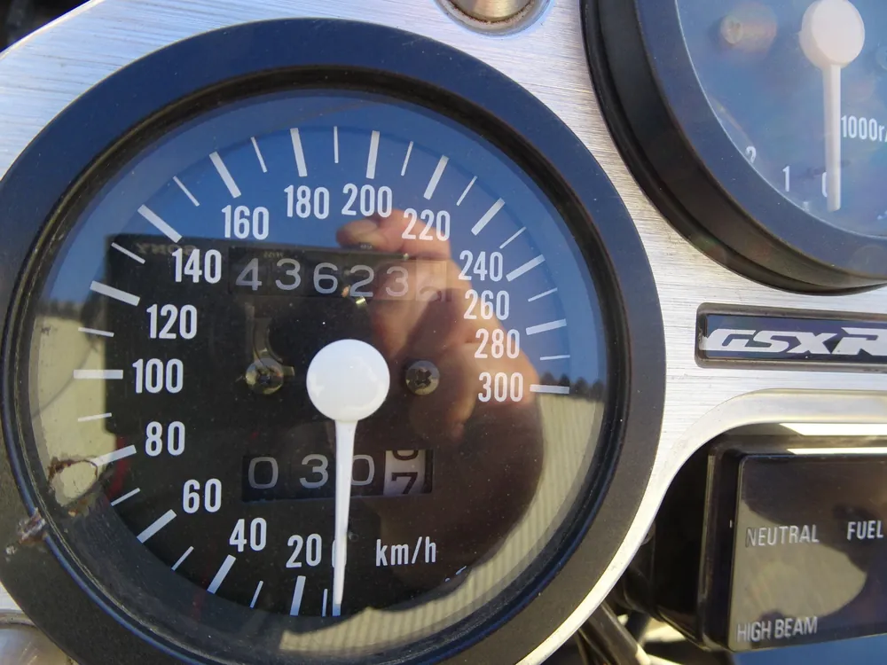 Suzuki GSX-R1100 1991, серый, чёрный, фото 3