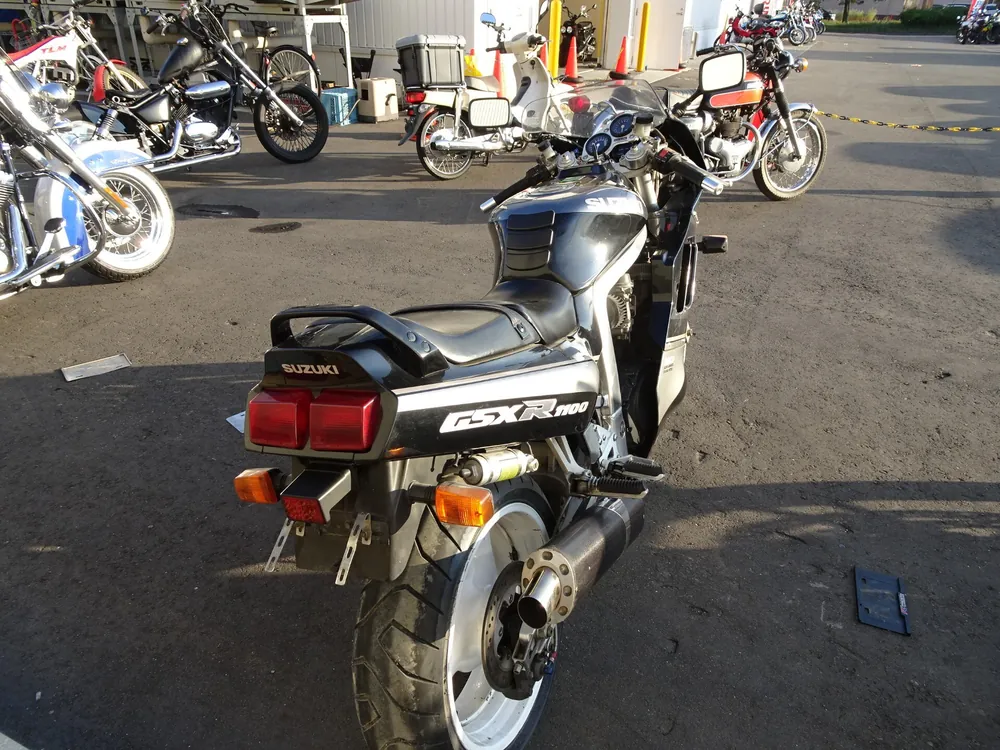 Suzuki GSX-R1100 1991, серый, чёрный, фото 5