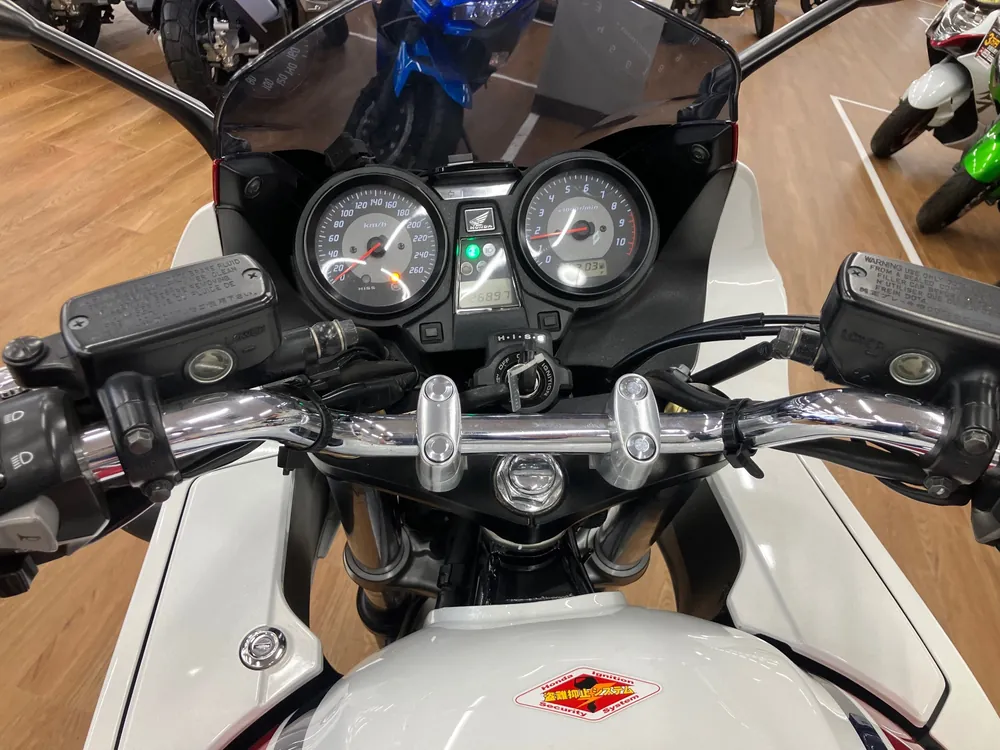 Honda CB1300 2012, белый, красный, фото 3