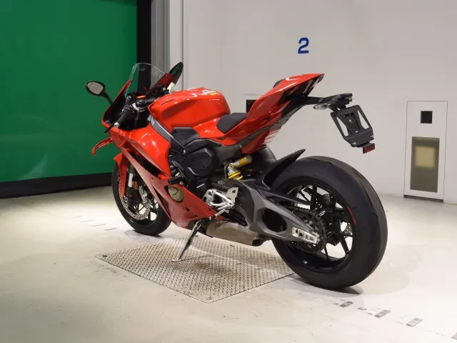 Ducati PANIGA-REV4 2025, красный, фото 6