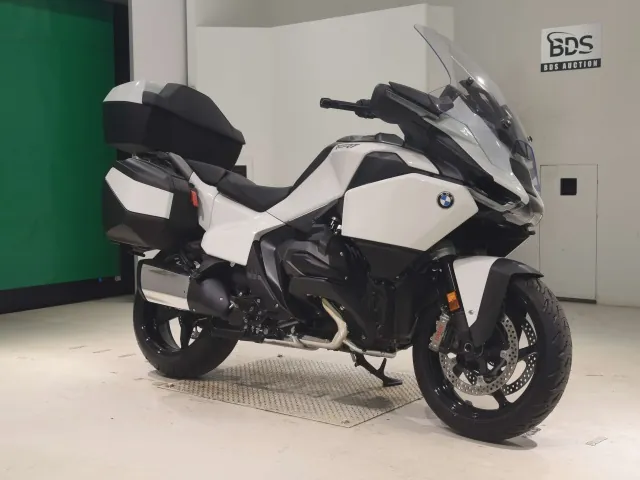 BMW R1300RT ASA 2026, белый, чёрный, фото 3
