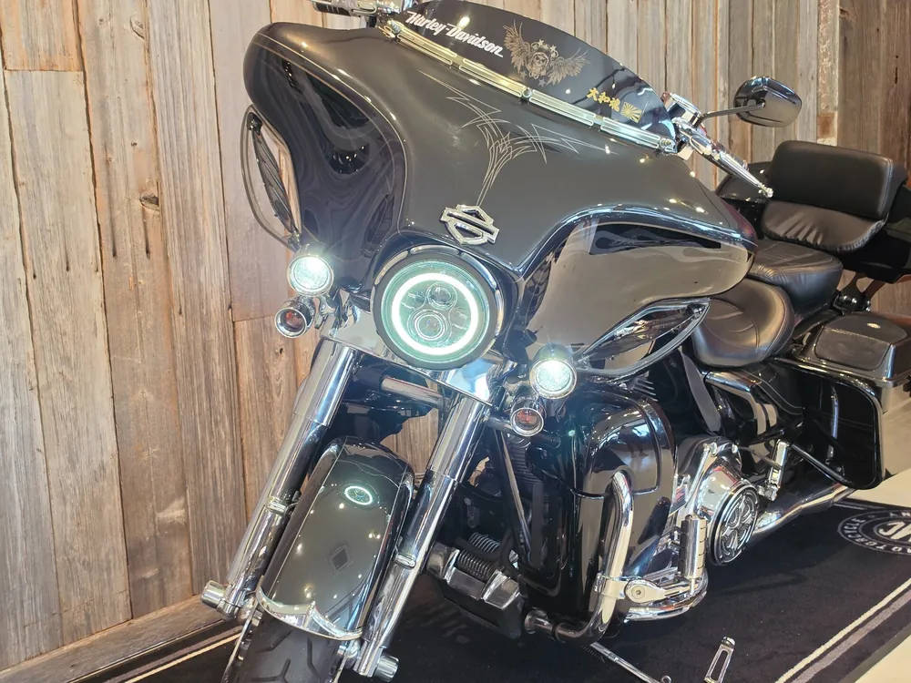 Harley-Davidson FLHXSE CVO 2012, чёрный, фото 8
