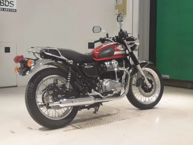 Kawasaki W800-2 2022, red | silver, фото 5