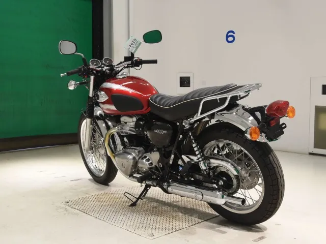 Kawasaki W800-2 2022, red | silver, фото 6