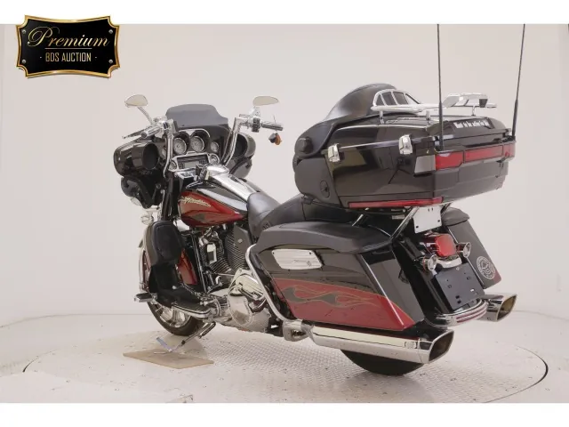 Harley-Davidson FLHTCUSE1800CVO 2010, бордовый, фото 6