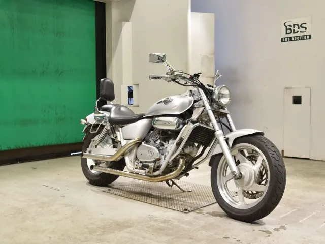 Honda V-Twin Magna 250, серебристый, фото 3