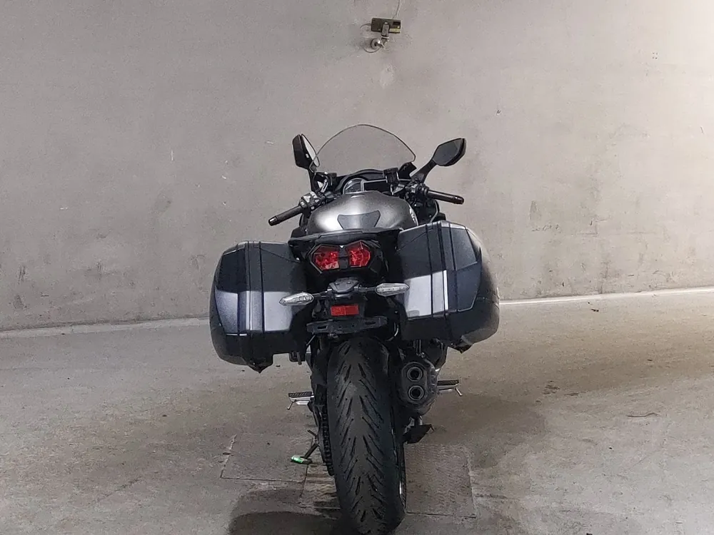 Kawasaki Ninja H2 SX 2019, black/gray, фото 4