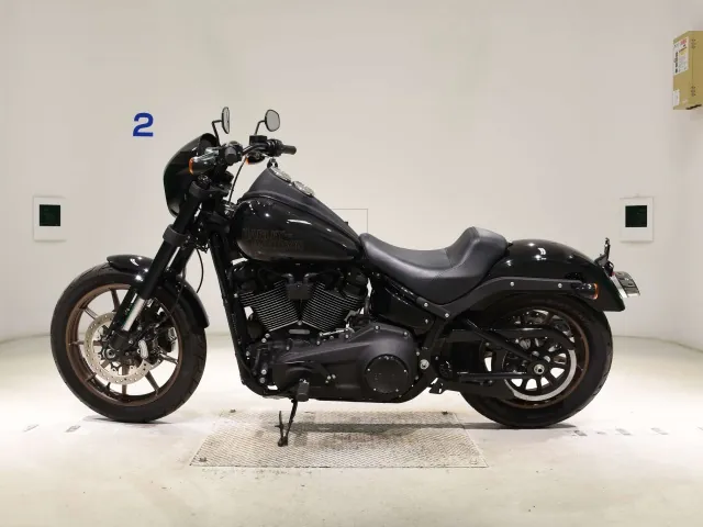 Harley-Davidson FXLRS1870 2019, чёрный, фото 2