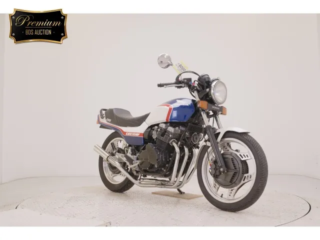 Honda CBX550 2026, белый, красный, синий, фото 3