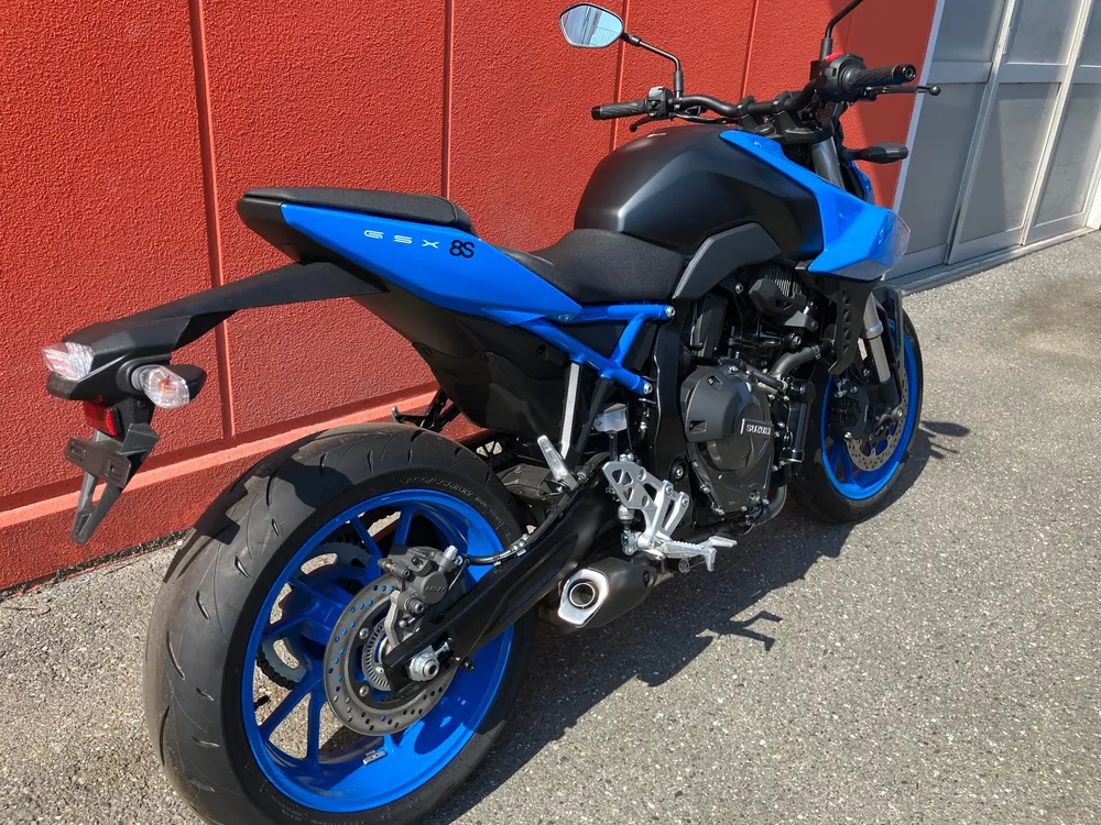 Suzuki Gsx-8T, синий, фото 2