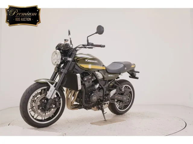 Kawasaki Z900RS 2020, зелёный, фото 4