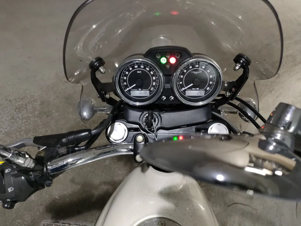 Moto Guzzi V7 Classic 2008, белый, фото 5