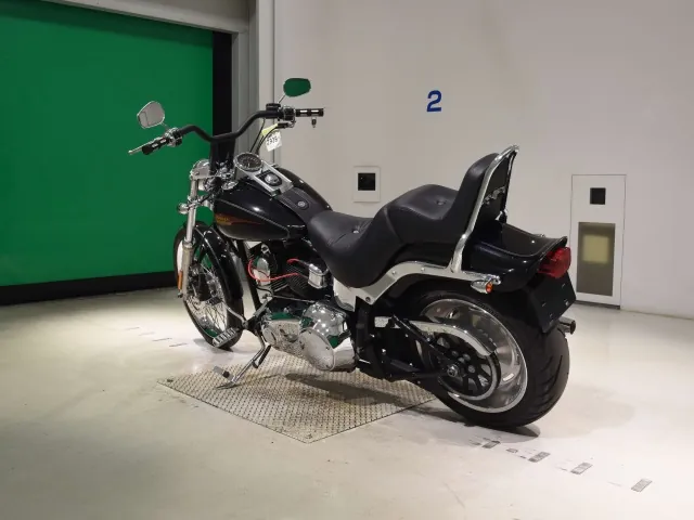 Harley-Davidson FXSTC1580 2009, чёрный, фото 6