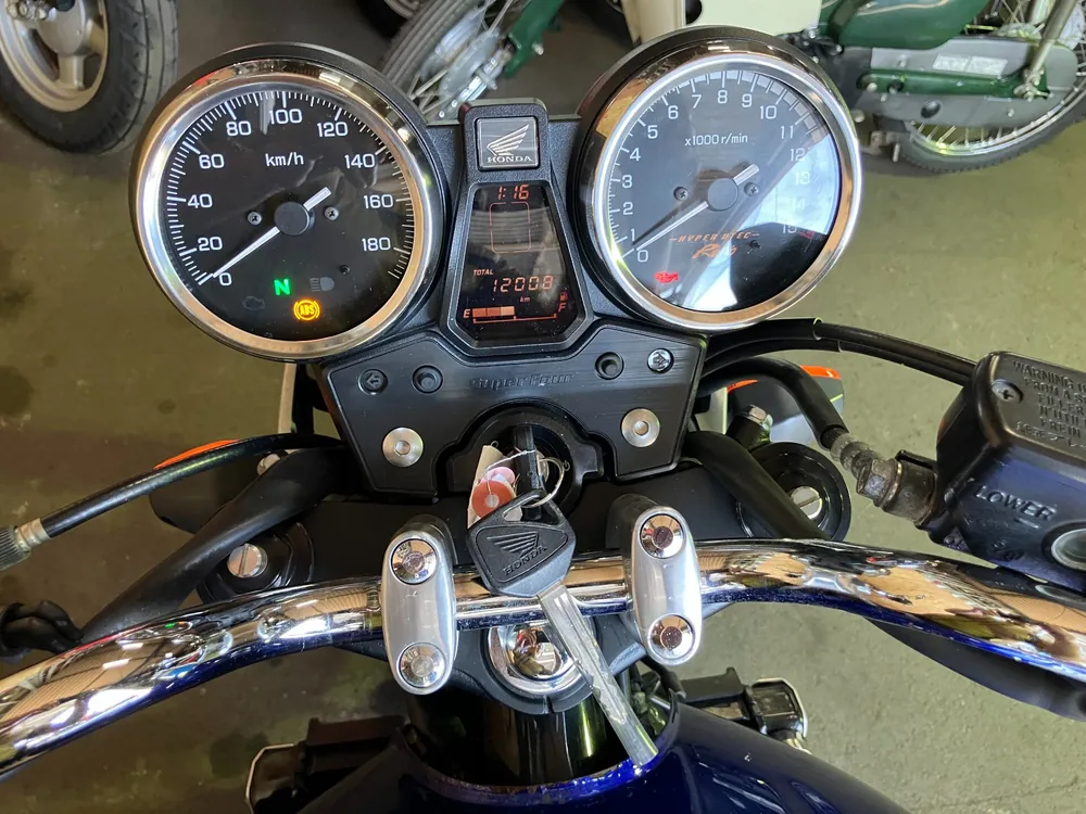 Honda CB400SB, белый, фото 3
