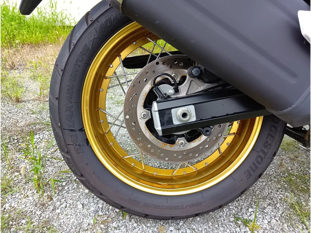 Suzuki V Strom 650Xta 2022, жёлтый, фото 11