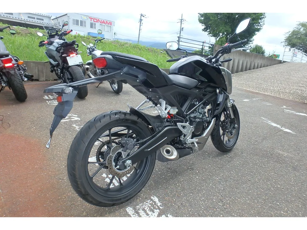 Honda CB125R, чёрный, фото 7