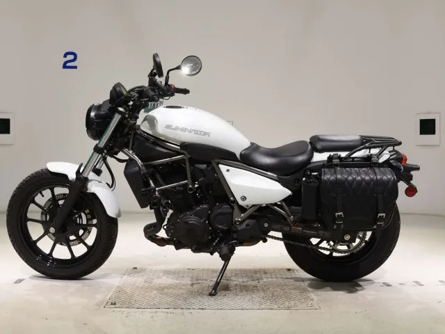 Kawasaki Eliminator 400SE 2023, белый, фото 2