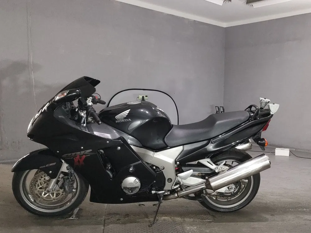 Honda CBR1100XX 2000, чёрный, фото 2