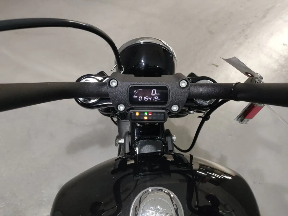 Harley-Davidson FXBBS1870 2021, black / orange, фото 5