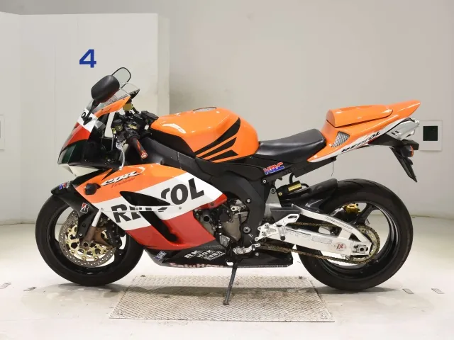 Honda CBR1000RR 2005, white | orange, фото 2