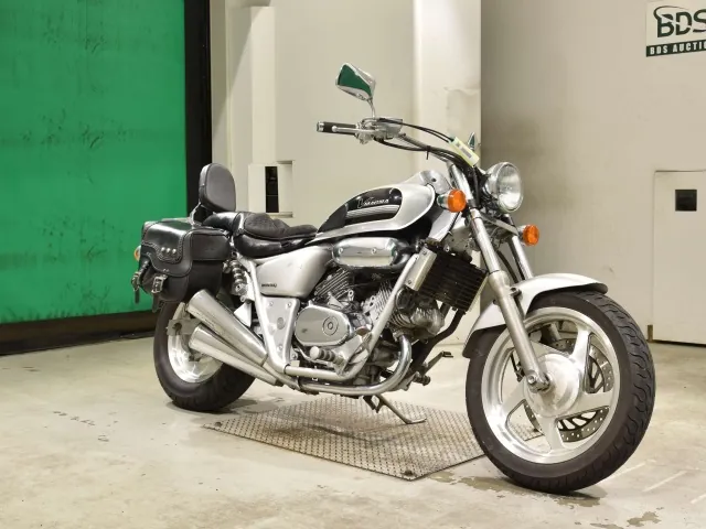 Honda V-Twin Magna 250, серебристый, фото 3