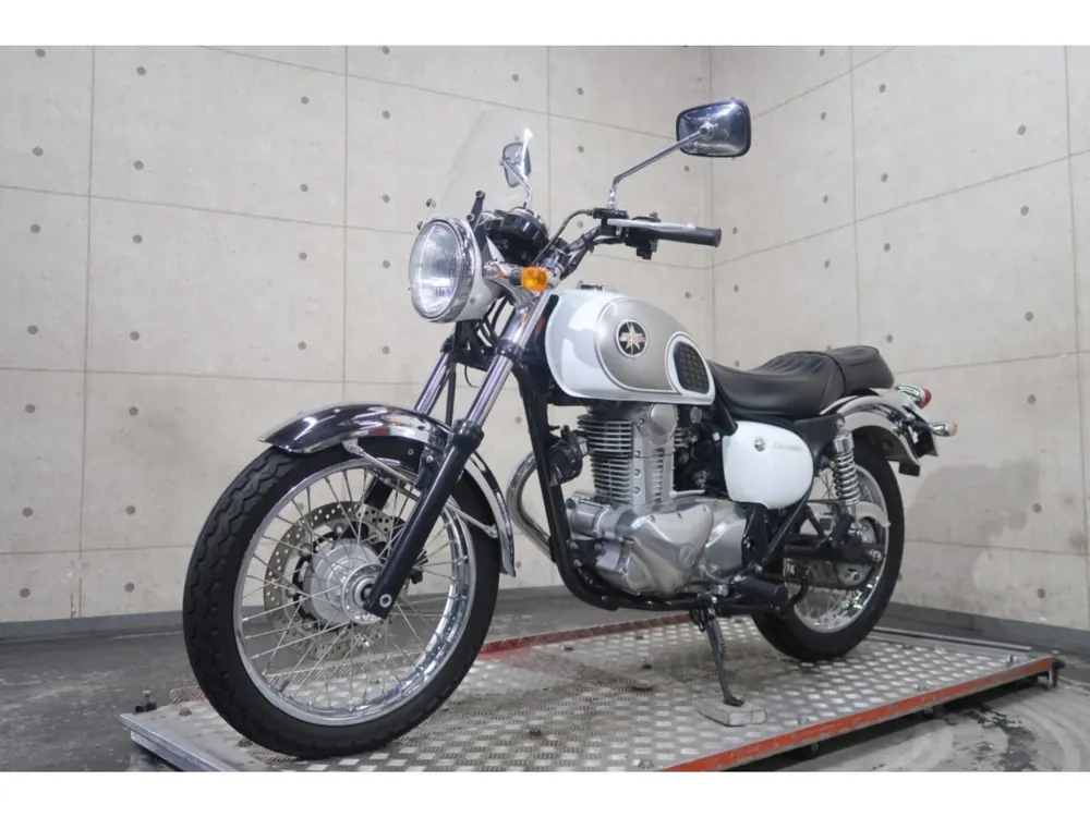 Kawasaki Estrella, white/silver, фото 3