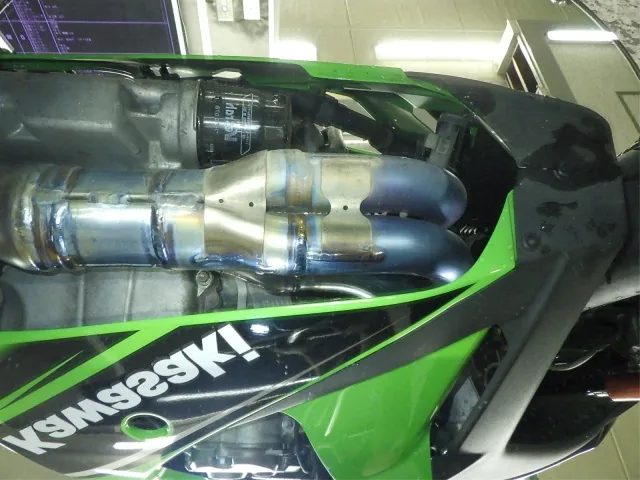 Kawasaki ZX-10R 2018, black | green, фото 7