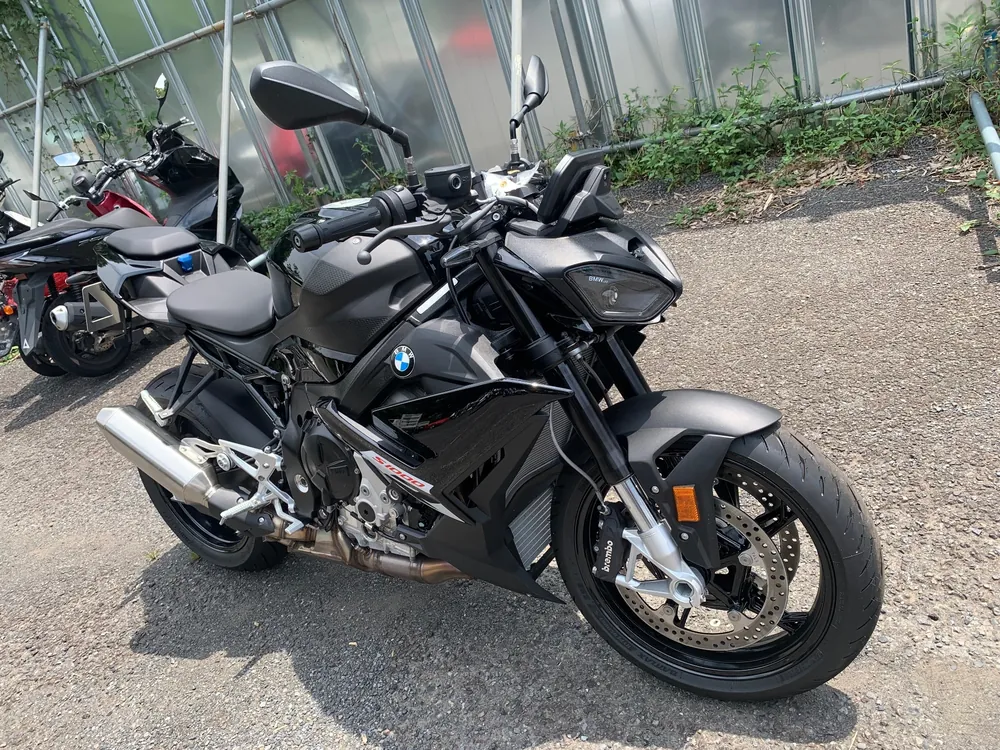 BMW S1000R 2026, чёрный, фото 2