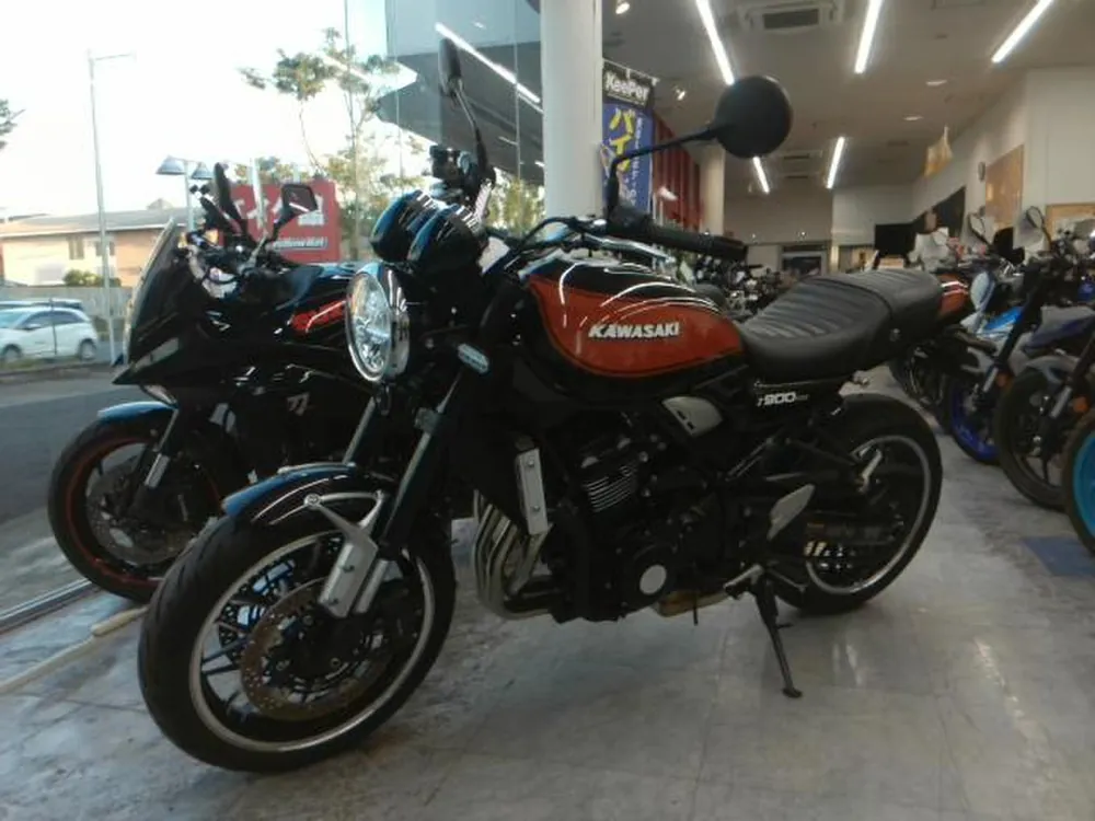 Kawasaki Z900RS 2018, light brown / orange, фото 4