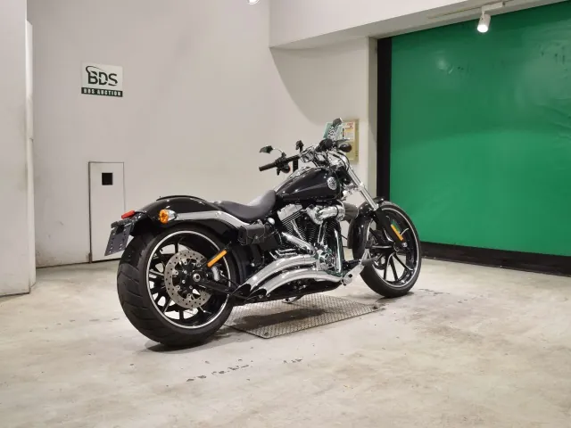 Harley-Davidson FXSB Breakout 2014, чёрный, фото 5