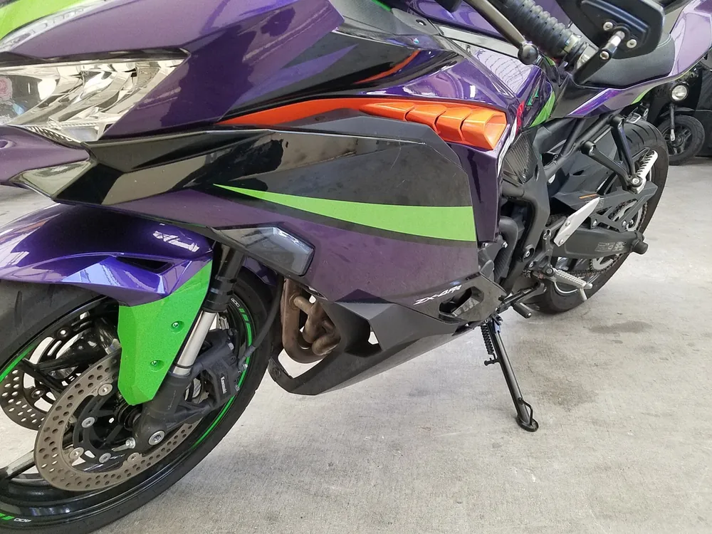 Kawasaki ZX-4R SE 2023, фиолетовый, фото 6